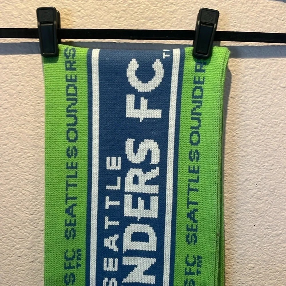 Adidas Seattle Sounders Football Soccer Scarf